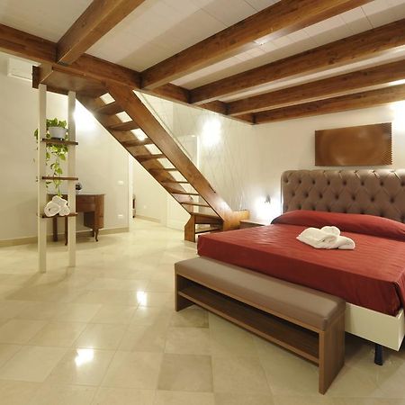 Palazzo Massari Hotel Lecce Kültér fotó