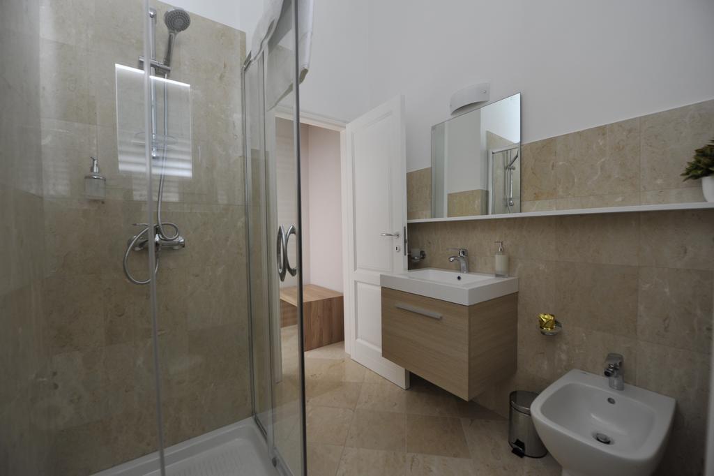 Palazzo Massari Hotel Lecce Kültér fotó