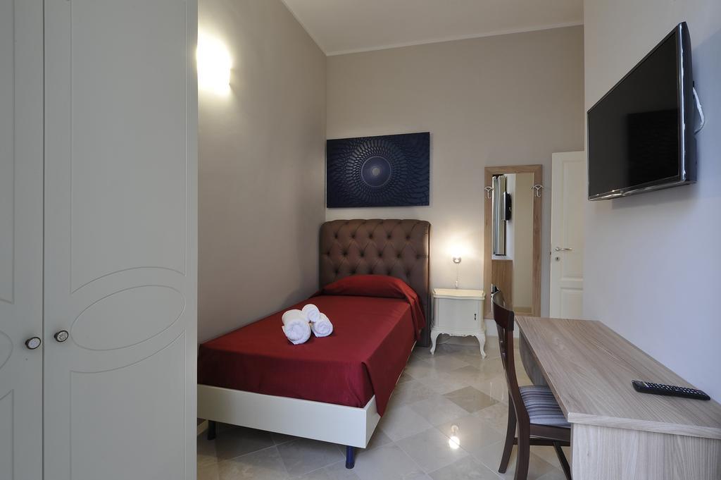 Palazzo Massari Hotel Lecce Kültér fotó