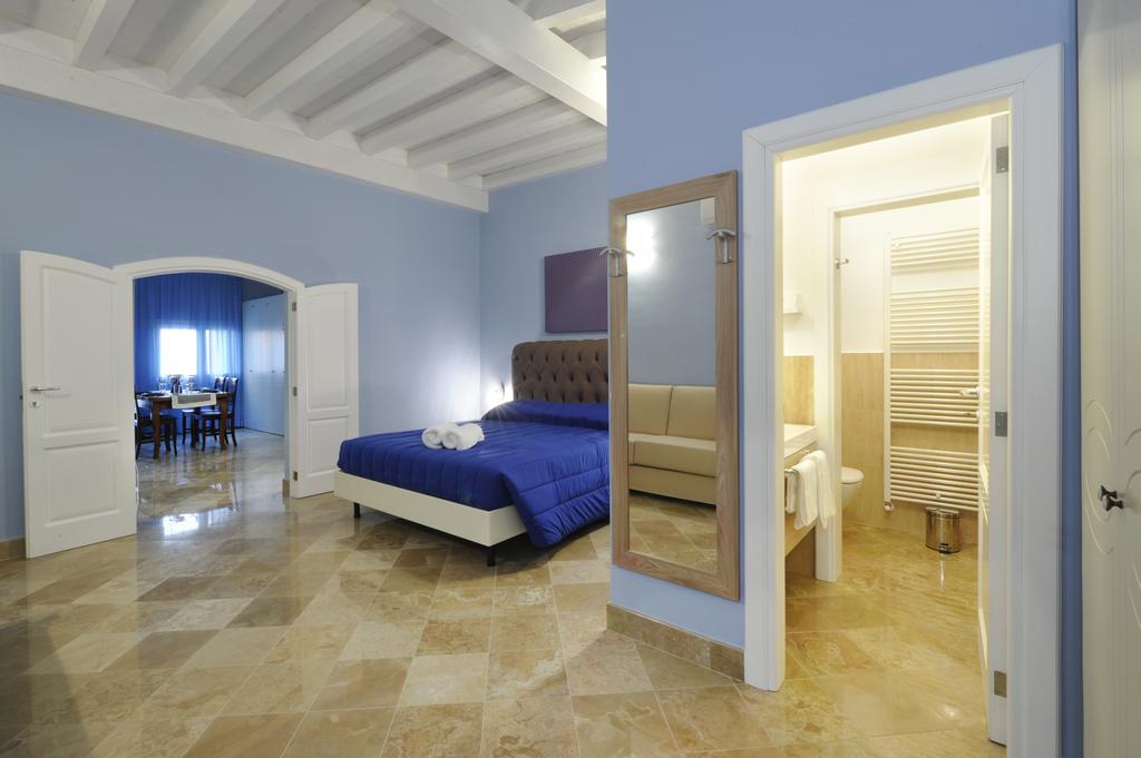 Palazzo Massari Hotel Lecce Kültér fotó