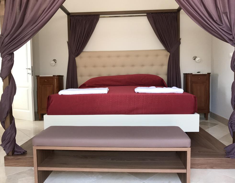 Palazzo Massari Hotel Lecce Kültér fotó
