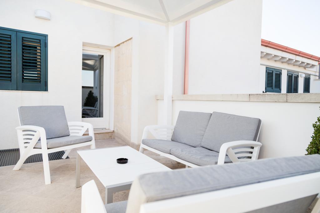 Palazzo Massari Hotel Lecce Kültér fotó